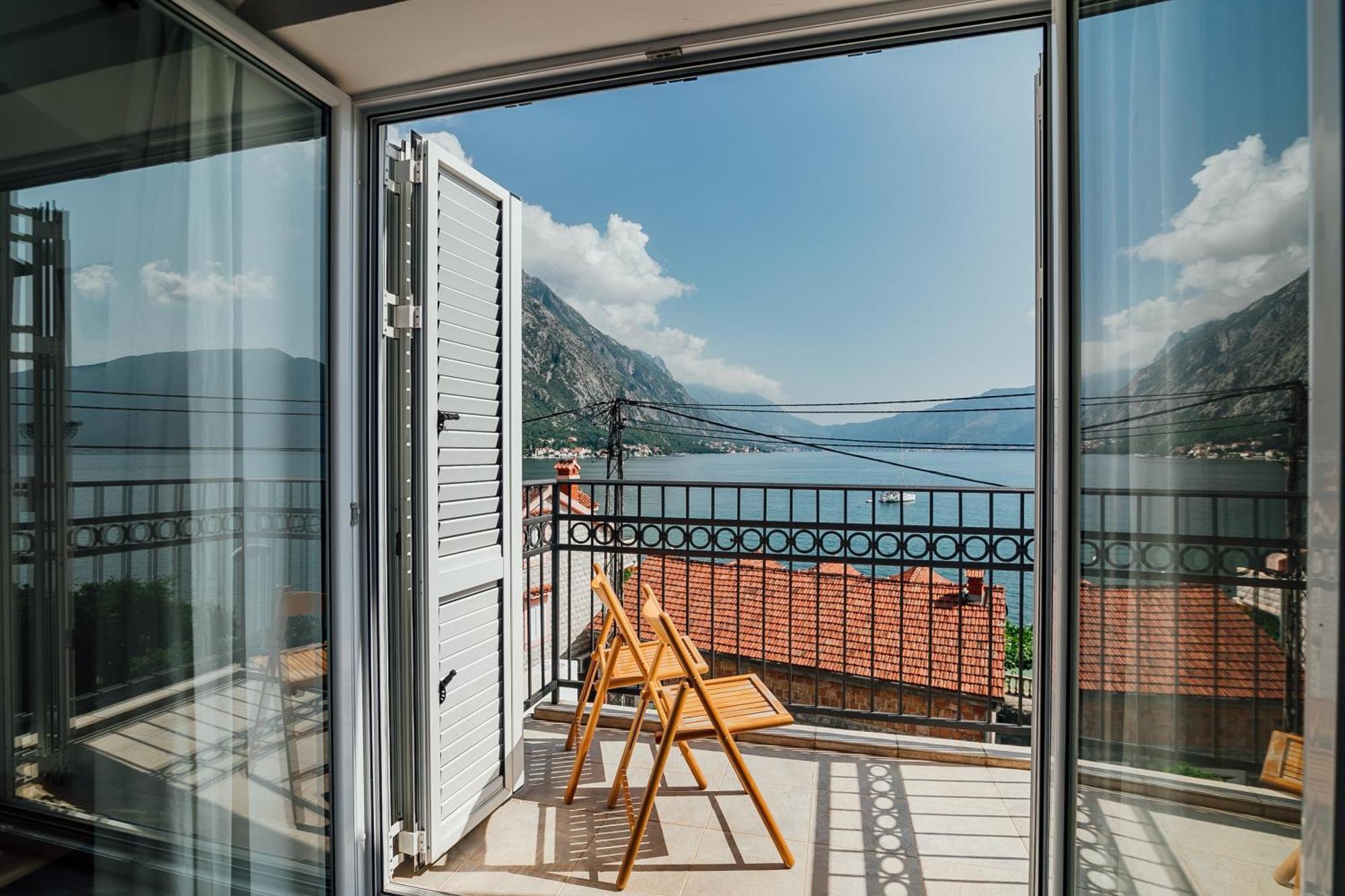 Holiday Home Amanda Hollick Kotor Exteriör bild